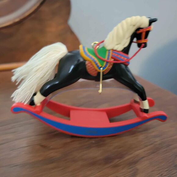 NIB 1996 Hallmark Rocking Horse Collector's Series - Picture 5 of 6